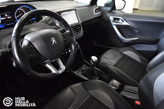 PEUGEOT BlueHDi 120 S&S Allure